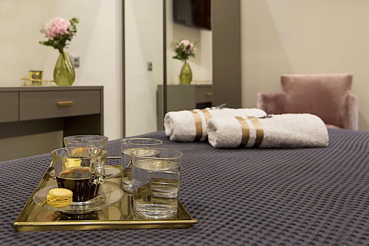 Athens Imperial Suites - Luxury Living Atenas Exterior foto