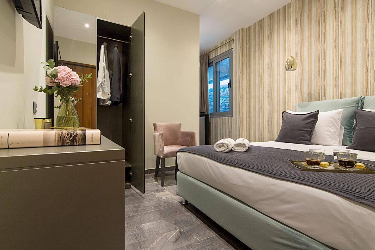 Athens Imperial Suites - Luxury Living Atenas Exterior foto