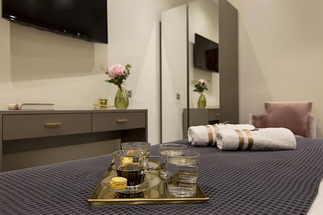 Athens Imperial Suites - Luxury Living Atenas Exterior foto