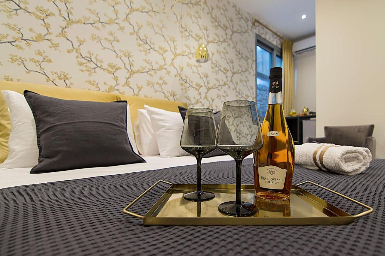 Athens Imperial Suites - Luxury Living Atenas Exterior foto