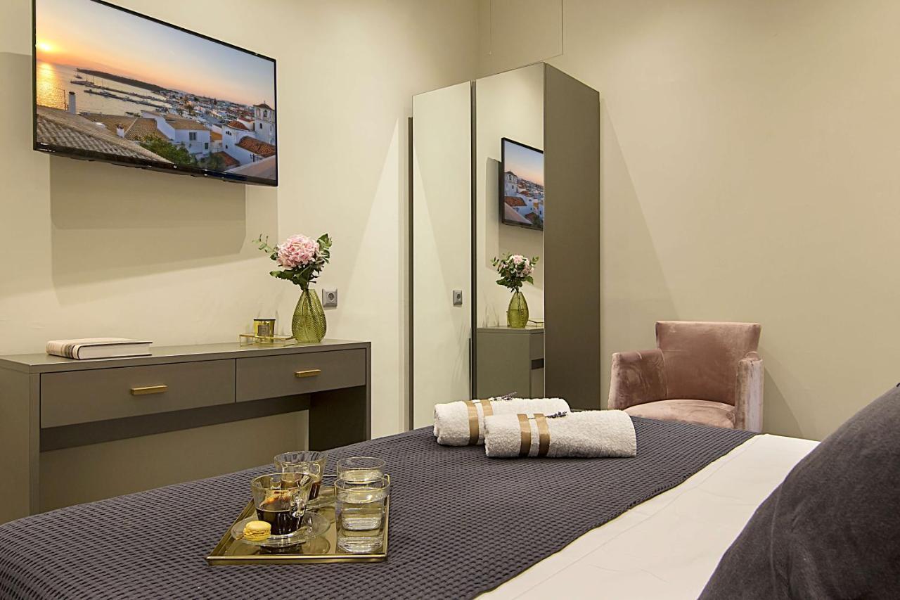 Athens Imperial Suites - Luxury Living Atenas Exterior foto